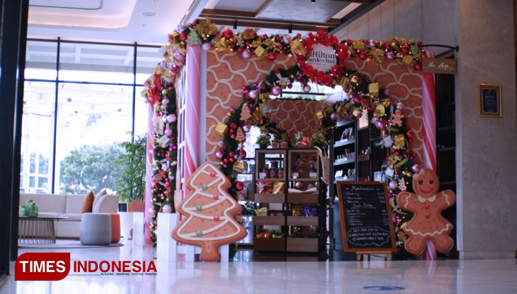 Hadirkan Kehangatan Natal, Hilton Garden Inn Jakarta Taman Palem Tawarkan Menu Spesial