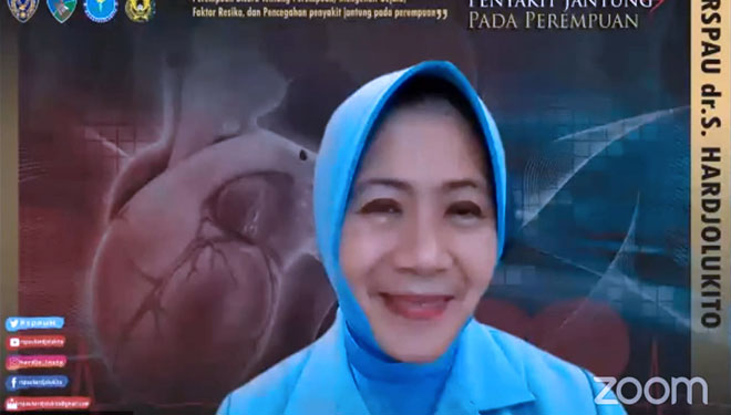Peringati Hari Ibu d