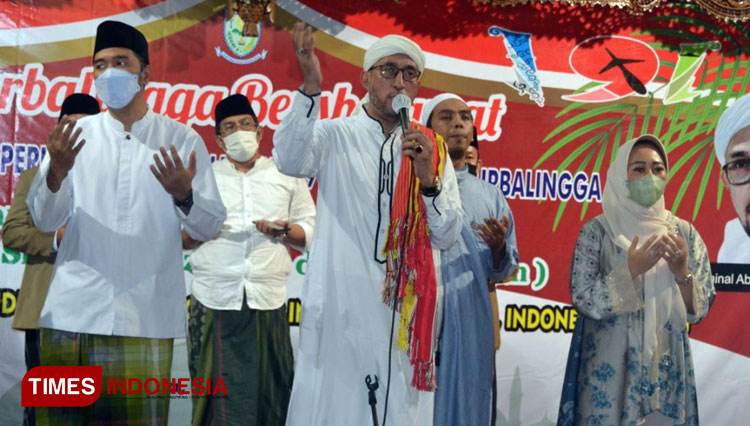 Habib Bidin b