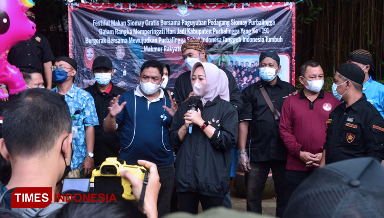 Nyiomay-Bareng-Masyarakat-Purbalingga-2.jpg