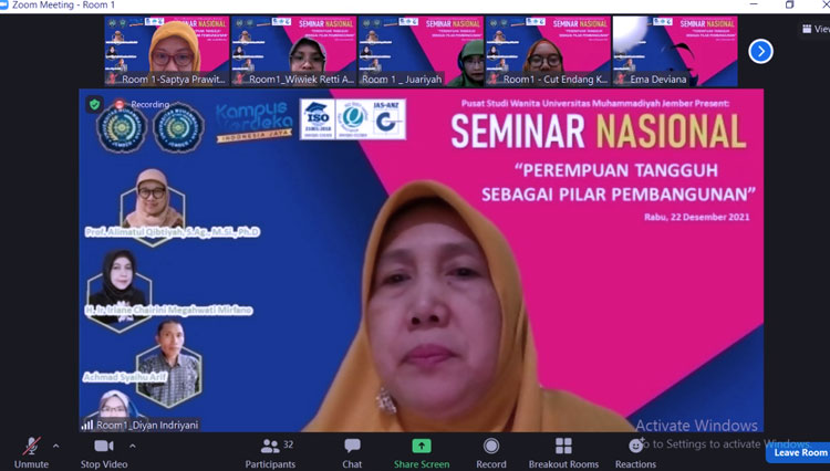 Pusat Studi Wanita UM Jember Ungkap Cara Jadi Perempuan Tangguh
