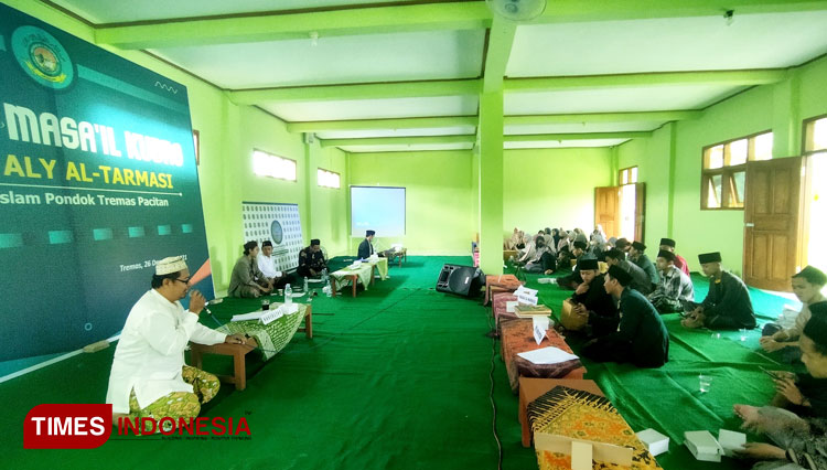 Bahtsul Masail Kubro Ma'had Aly Al Tarmasi Pacitan a