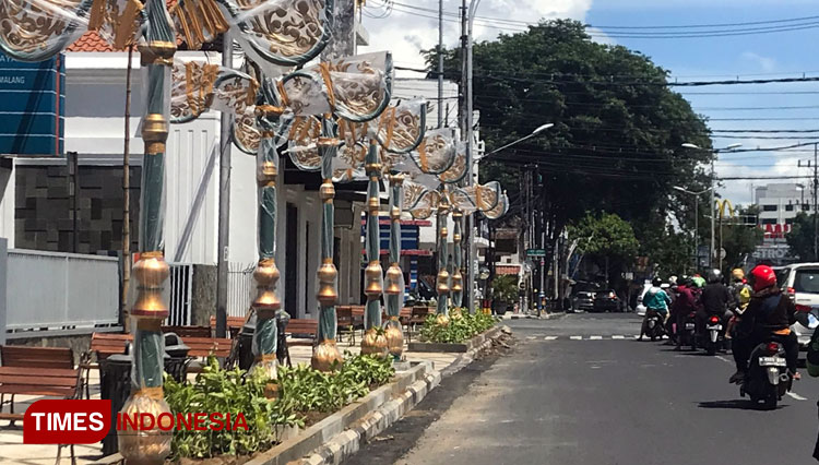 Pemasangan Lampu Hias di Kayutangan Heritage Tak Beraturan, Ini Alasannya