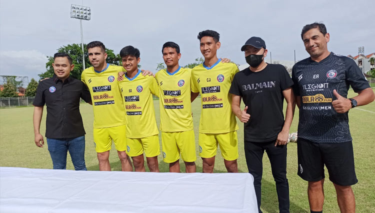 Arema FC Resmikan Fabiano Beltrame dan Sandi Sute