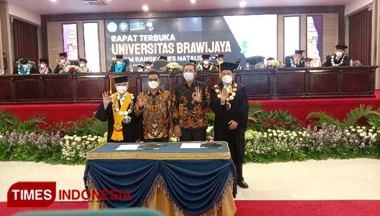Suasana Rapat Terbuka dan orasi ilmiah dalam rangka Dies Natalis ke-59 Universitas Brawijaya. (Foto: Naufal Ardiansyah/TIMES Indonesia)