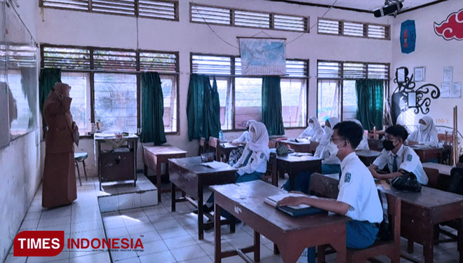 Komisi E DPRD Jawa Timur Tetap Dukung Pembelajaran Tatap Muka SMK/SMA