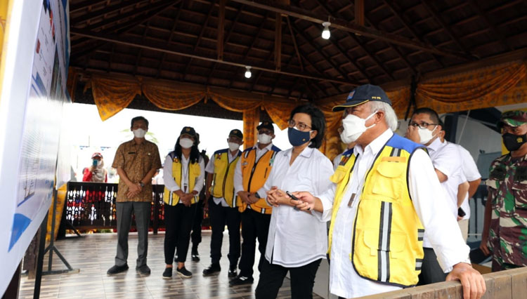 SMI dan menteri Basuki