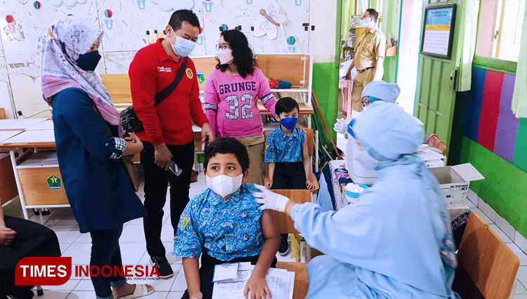 Dukung PTM, BIN Kembali Gelar Vaksinasi Anak 6-11 Tahun di Kota Malang