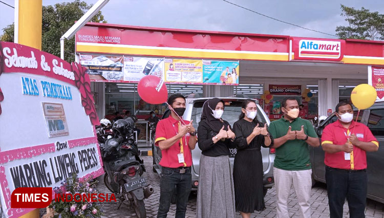 Gandeng BUMDes Maju Bersama, Alfamart Buka Gerai di Desa Tunjungtirto, Kabupaten Malang