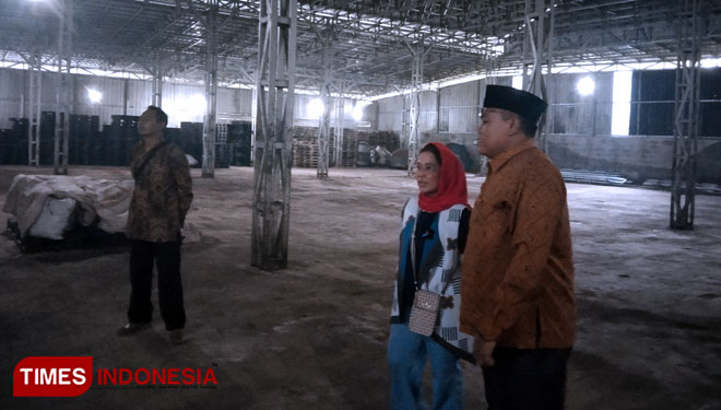 Dr Sri Untari c