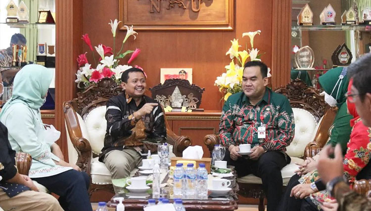 Kedatangan Bupati Sumedang, Dony Ahmad Munir ini, diterima Bupati Arief Rohman, di Pendopo Rumah Dinas Bupati Blora.(Foto: Firmansyah/TIMES Indonesia)