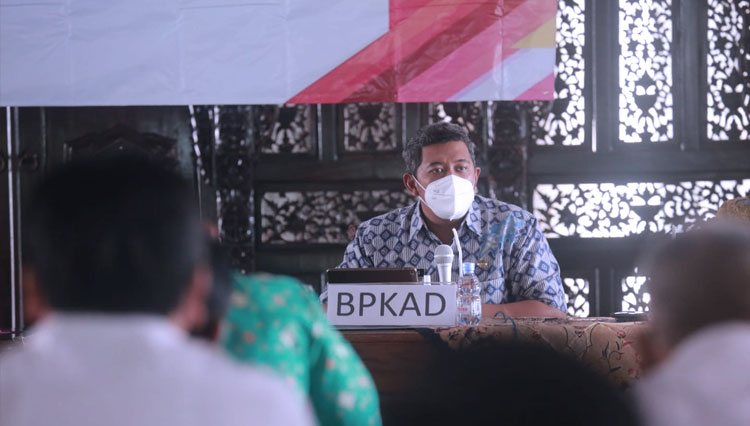 Pemprov Jateng gelar rapat Sinkronisasi kebijakan pengelolaan keuangan tahun 2022 di Pendapa Dipayuda Adigraha, Banjarnegara. (FOTO: Kominfo for TIMES Indonesia)