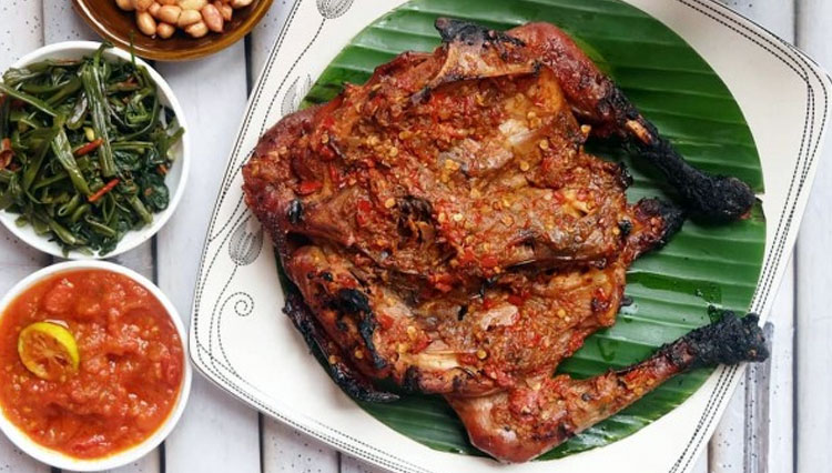 A tempting look of Ayam Taliwang. (Photo: instagram.com/kuliner_makassar)