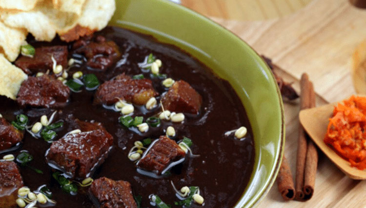 Rawon, Black Beef Soup to Accompany Your Dining