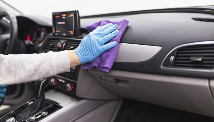 Tips Jitu Merawat Mobil Manual untuk Pemula