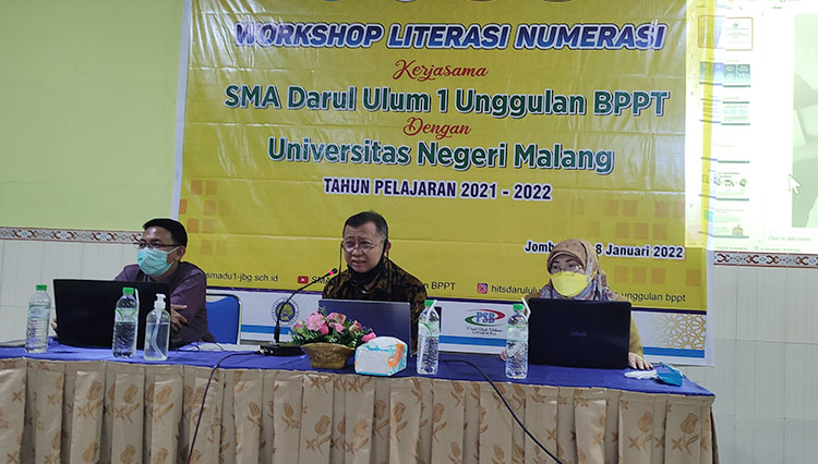SMA Darul Ulum 1 Unggulan BPP-Teknologi Peterongan Jombang (SMA DU 1) melaksanakan Pelatihan Penguatan Literasi Membaca dan Numerasi dengan UM.