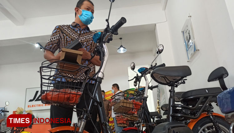 Dealer Sepeda Listrik Jarvis Buka Cabang di Surabaya, Target Penjualan 1000 Unit