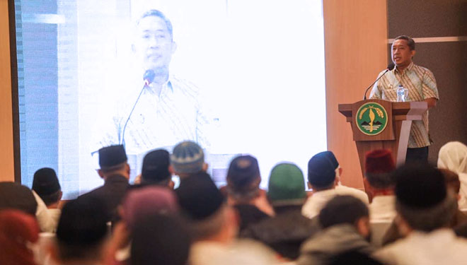Pemkot Bandung c