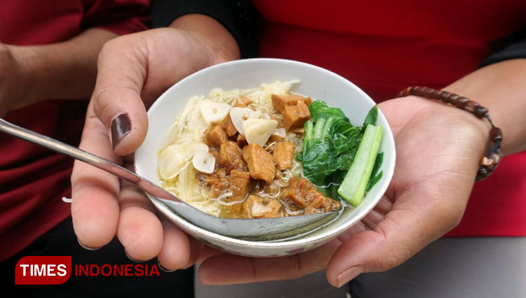 Mie Sua, Kuliner Khas Hari Raya Imlek yang Tetap Lestari di Jombang