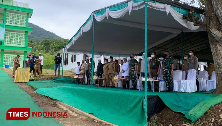 Peresmian Pondok Pesantren Salafiyah Alkhairaat a