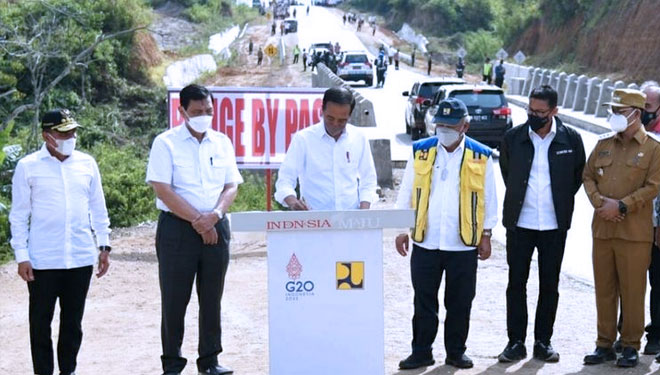 Dampingi Presiden RI Jokowi Resmikan Jalan Bypass Balige, Menteri PUPR RI: Ruas Silangit-Parapat Kini Lebih Lancar