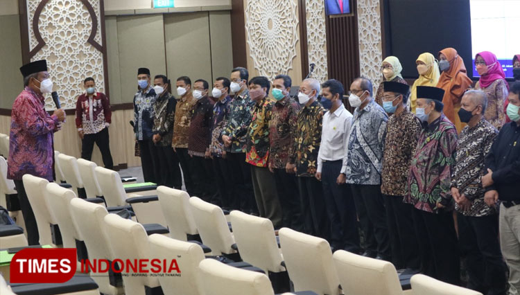 Para calon assesor SIRSMA ketika akan dilantik. (FOTO: Hendro S.B/TIMES Indonesia)