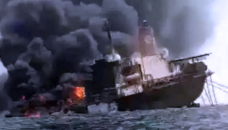 Kapal Tanker Trinity Spirit Milik Nigeria Meledak
