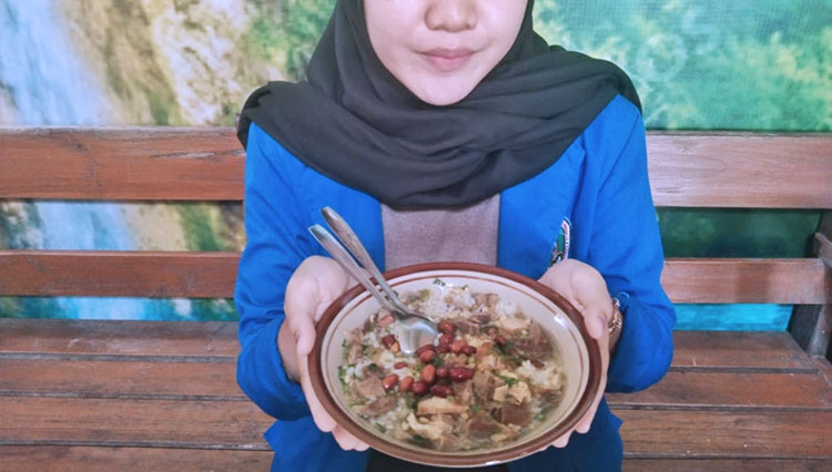 The tempting look of Soto Marem, Kebonagung, Pacitan. (PHOTO: Dika Ayu Setya Ningrum for TIMES Indonesia)