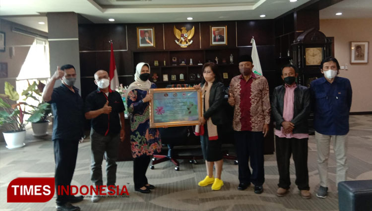 Wali Kota Batu Apresiasi Kerja Sama Rumah Kreatif dan Koperasi Sekarbanyu