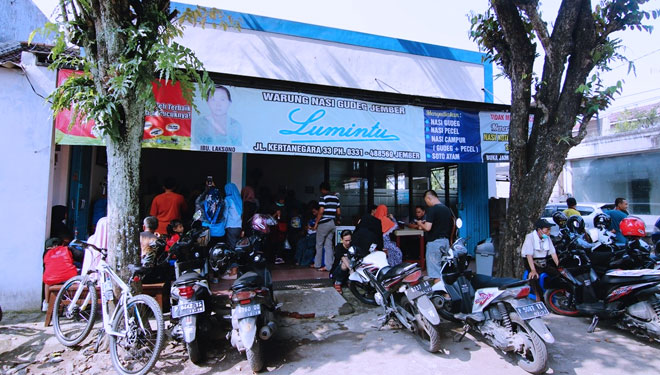 Tempat Makan Legendaris c