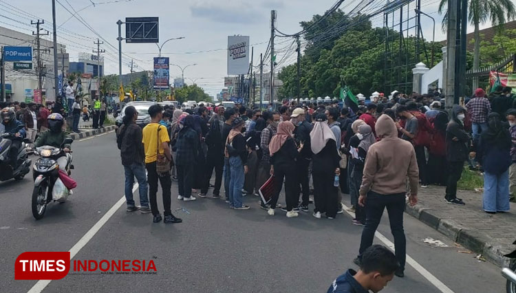 Demo Mahasiswa Jogja b