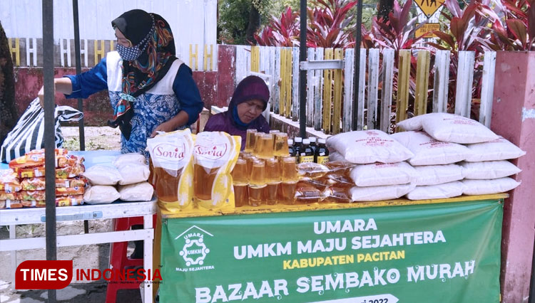 Berbagai-produk-UMKM-turut-dipromosikan-melalui-Baazar-UMARA-Kabupaten-Pacitan.jpg