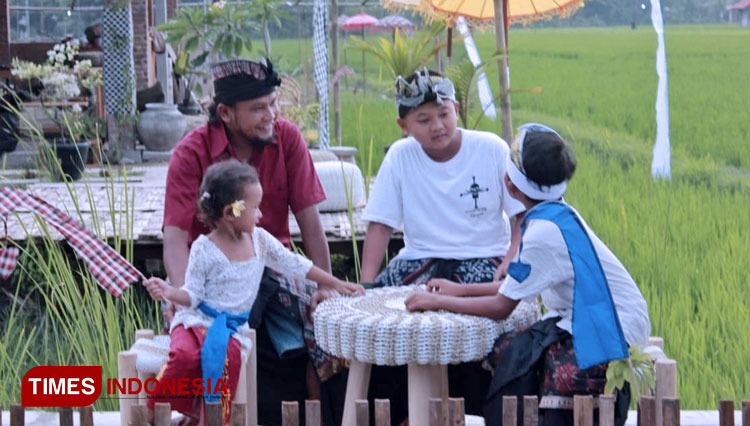 Pemandangan-sawah-jadi-latar-yang-indah.jpg