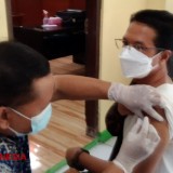 Tingkatkan Herd Immunity, Puluhan Anggota DPRD Kabupaten Tegal Vaksinasi Booster