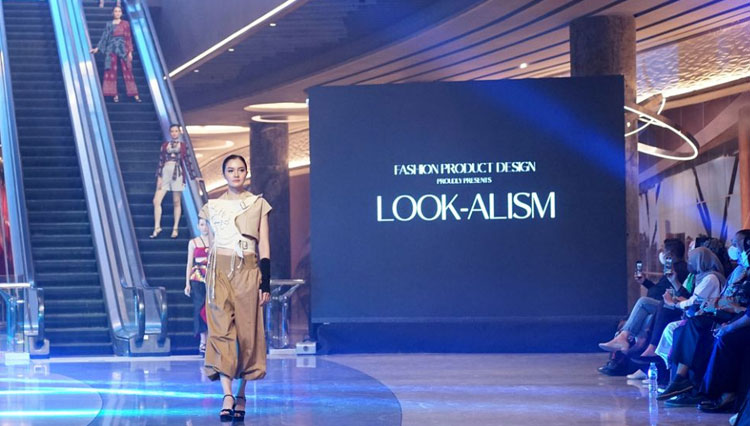 Fashion Show 3